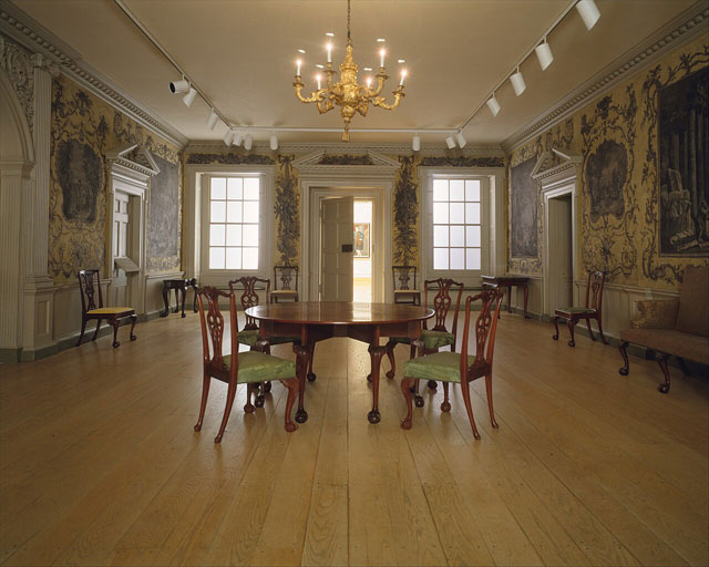  .      XVIII  - https://upload.wikimedia.org/wikipedia/commons/thumb/1/13/Side_Chair_MET_DT2511.jpg/1280px-Side_Chair_MET_DT2511.jpg